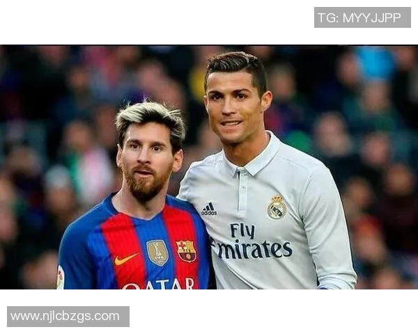 四大足球传奇齐聚一框，梅西C罗内马尔姆巴佩同场竞技争锋