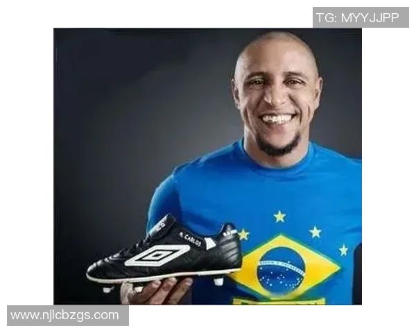 80年代经典球星足球鞋回顾：追溯传奇时光与独特设计魅力