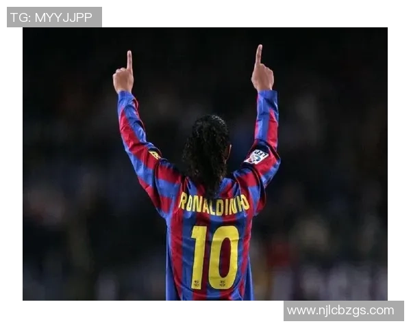 每日一场足球赛聚焦球星精彩表现全面剖析明星球员背后的故事与荣耀 每日一场足球赛聚焦球星精彩表现全面剖析明星球员背后的故事与荣耀